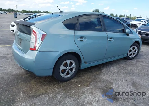 2014 Toyota Prius Three из США, поврежденный, VIN JTDKN3DU0E1809296